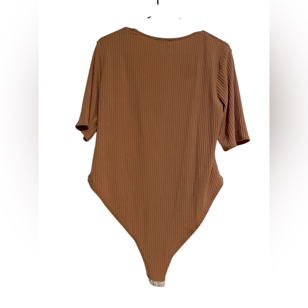 Boohoo Ribbed Bodysuit - Picture 2 of 4
